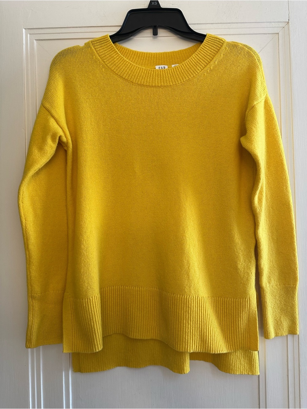 GAP Yellow Tunic Sweater - XS Petite